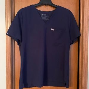FIGS Scrub Top XL